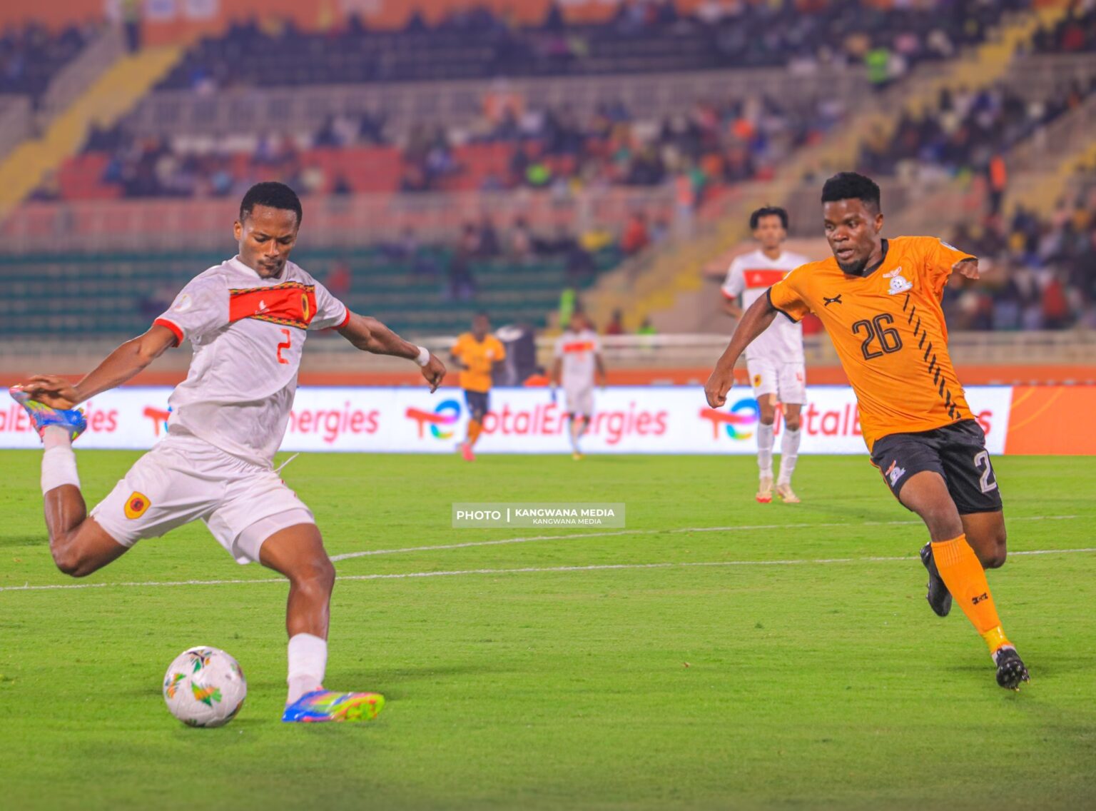 Angola renverse la Zambie