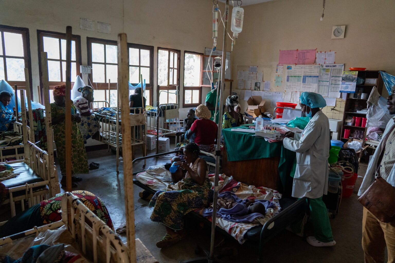 RDC : MSF met fin à une intervention d’urgence à Nyamitaba après avoir soigné plus de 5 000 déplacés de Goma RDC : MSF met fin à une intervention d’urgence à Nyamitaba après avoir soigné plus de 5 000 déplacés de Goma