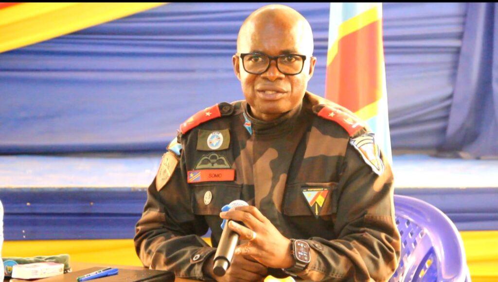 Le gouverneur Somo Kakule exhorte les jeunes à intégrer les FARDC