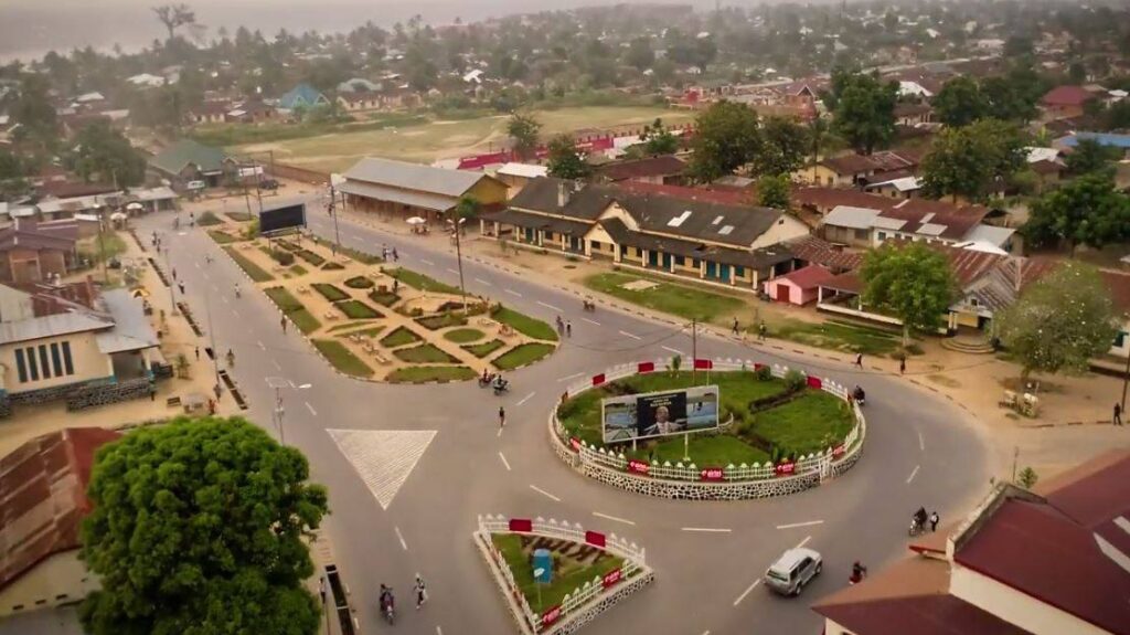 Maniema : Attaque armée à Kindu, le gouvernement provincial instaure un couvre-feu Attaque armée à Kindu, le gouvernement provincial instaure un couvre-feu