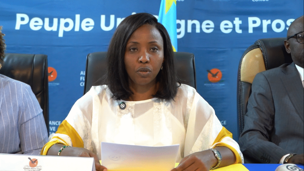 L’AFC/M23 dénonce la suspension de la gratuité de l’enseignement, Kinshasa réaffirme son engagement