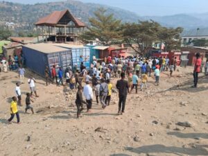 Sud-Kivu : Tension à Uvira, les Wazalendo s'opposent à l'arrivée du Général Gasita Tension à Uvira suite à l'opposition des Wazalendo au Général Gasita