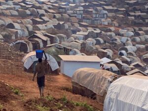 Plus de 1500 déplacés vivent sans assistance à Tchabi