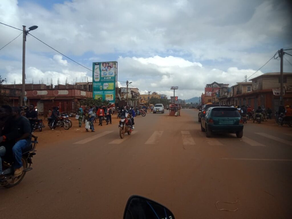 Butembo : Reprise des activités après des tensions pour dénoncer la tuerie des civils à Ntoyo Reprise des activités après des tensions pour dénoncer la tuerie des civils à Ntoyo