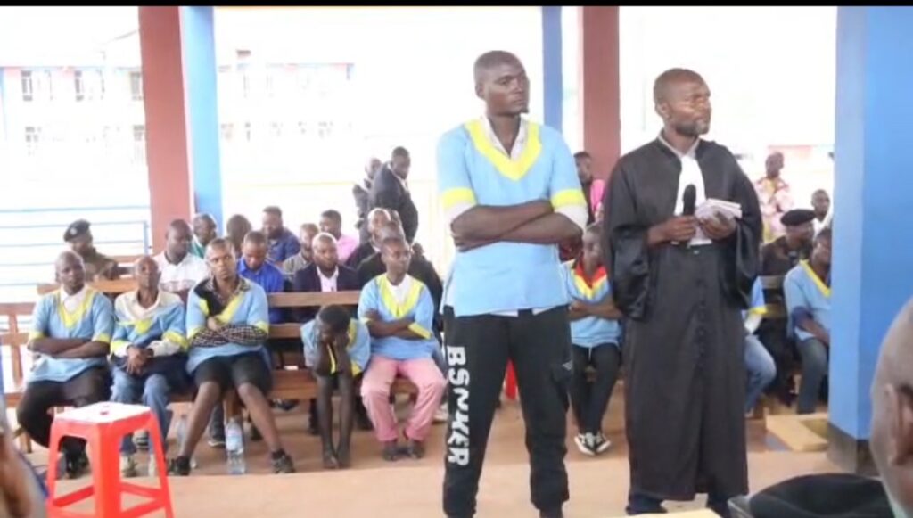 Au moins 40 collaborateurs présumés de l'ADF jugés pour insurrection