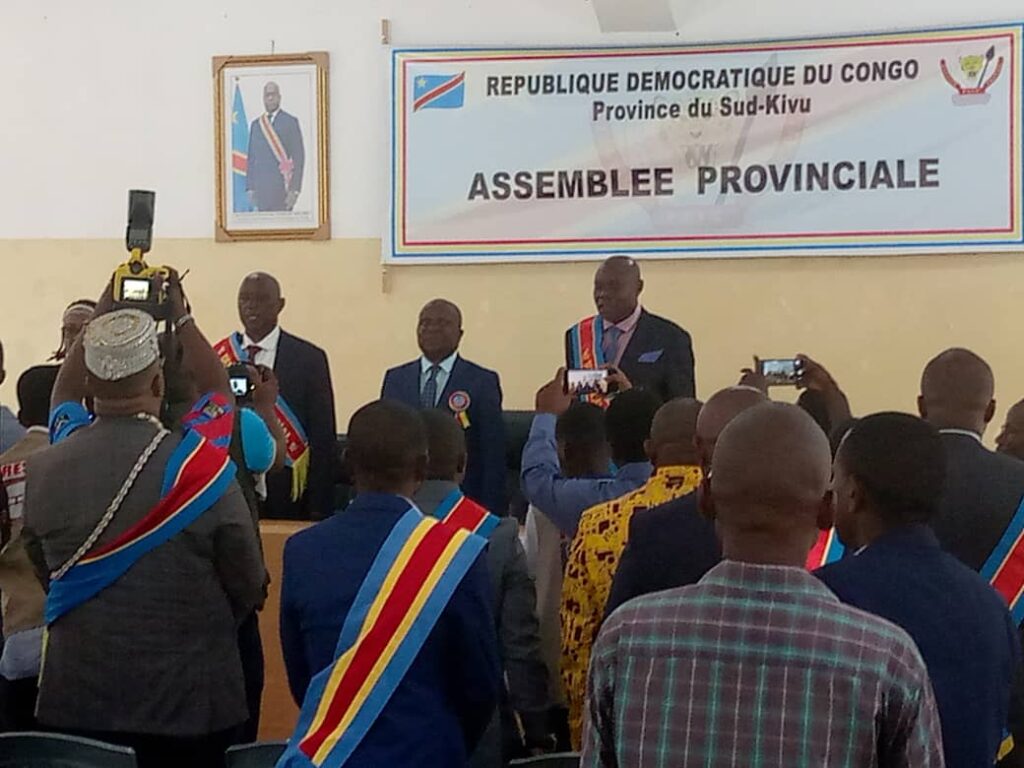 Ouverture de la deuxième session ordinaire à l'Assemblée provinciale