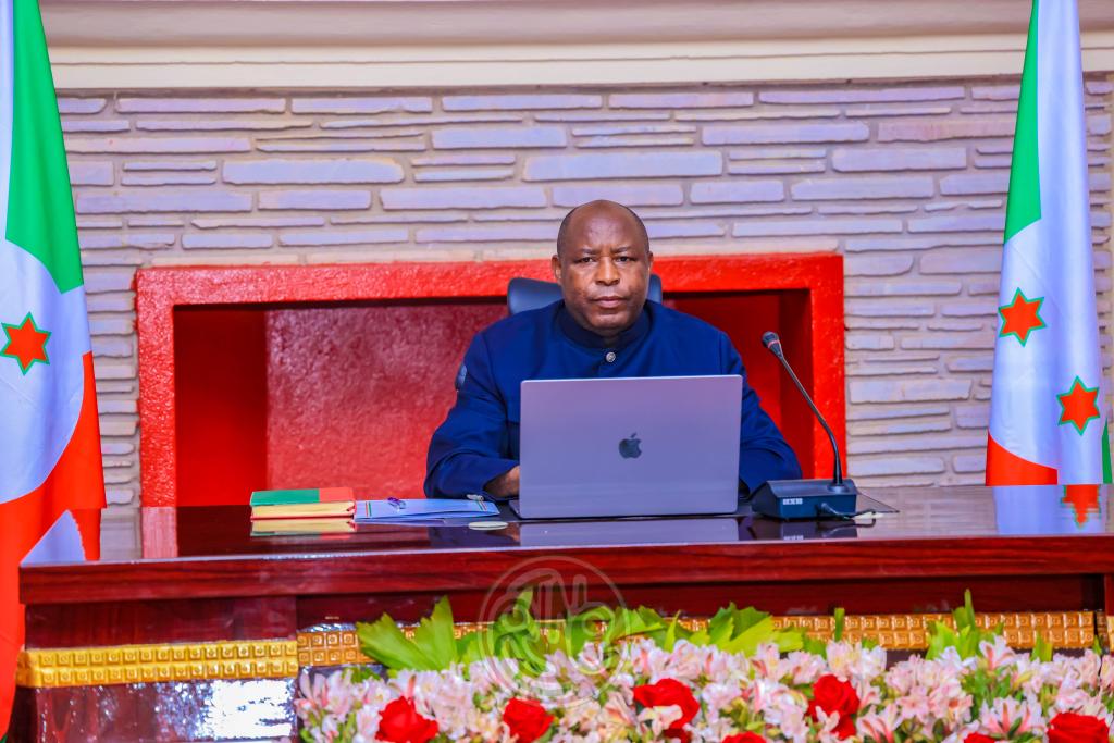 RDC : l’AFC/M23 dément toute discussion avec le Burundi Le Président Ndayishimiye échange une délégation de l'AFC-M23