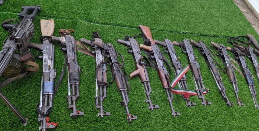 Une importante cache d’armes de la milice Zaïre/CRP découverte par l’armée