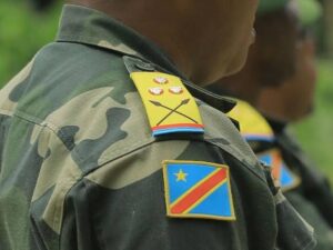 Onze officiers des FARDC poursuivis pour vente illégale de rations militaires