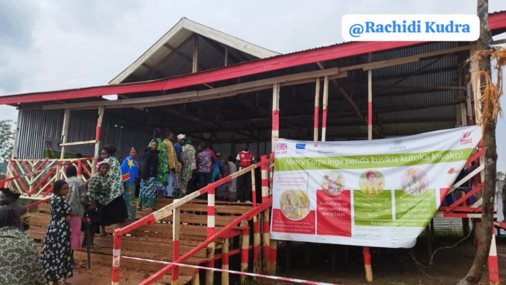 Ituri : Mercy Corps renforce son aide d’urgence aux déplacés de Nizi et Iga Barrière