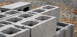 le maire appelle les fabricants de blocs-ciments à se faire identifier