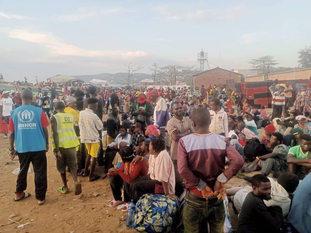 Burundi : Quatre journalistes congolais arrêtés à Rumonge Quatre journalistes congolais arrêtés à Rumonge