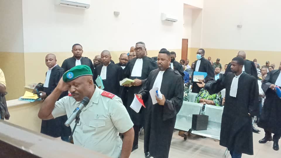 RDC : le général Philémon Yav face à l’étape décisive de son procès pour trahison la défense du général Yav conteste la compétence de la Haute Cour Militaire