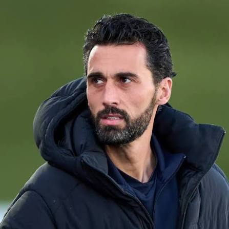 Real Madrid : Xabi Alonso licencié après la finale perdue de la Supercoupe Xabi Alonso licencié après la finale perdue de la Supercoupe