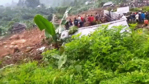 22 morts et une dizaine de disparus dans un éboulement à Kashebere