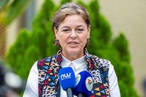 RDC : la cheffe par intérim de la MONUSCO en mission à Goma pour préparer le suivi du cessez-le-feu La Représentante spéciale du Secrétaire général de l’ONU par intérim et cheffe par intérim de la MONUSCO, Vivian van de Perre, effectuera ce jeudi 12 février une visite de travail à Goma