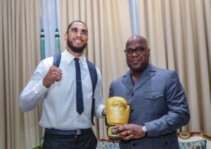 RDC-Boxe : reçu par Tshisekedi, Yoka annonce sa revanche contre Bakole reçu par Tshisekedi, Yoka annonce sa revanche contre Bakole
