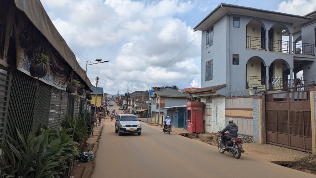 agents et commerçants dénoncent crise et surtaxation des services de l’environnementagents et commerçants dénoncent crise et surtaxation des services de l’environnement