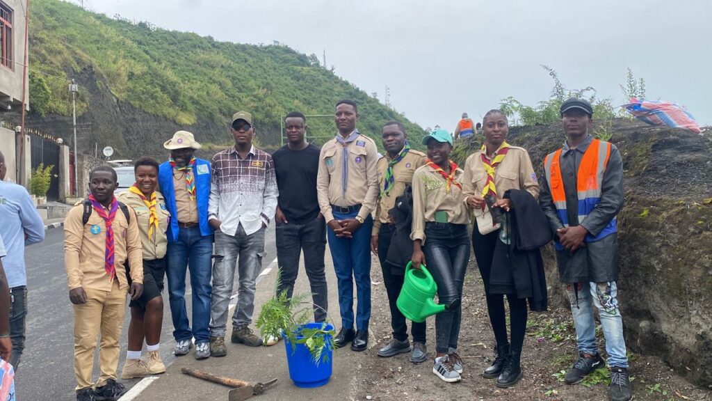 les scouts lancent la Semaine du Scoutisme par une action verte