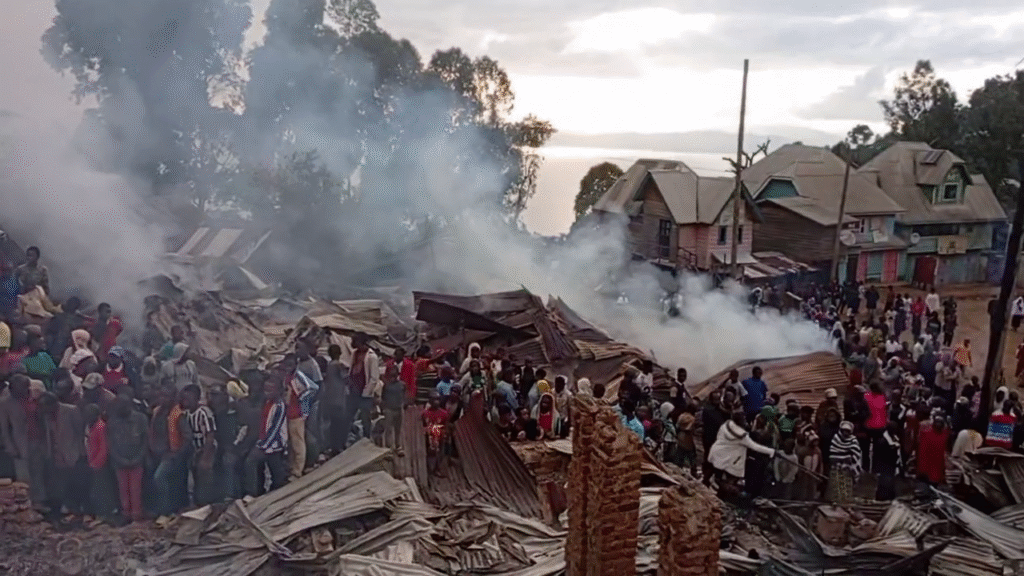 Un incendie a ravagé le centre commercial de Nyabibwe, village de Kabulu 2, dans le territoire de Kalehe, au Sud-Kivu