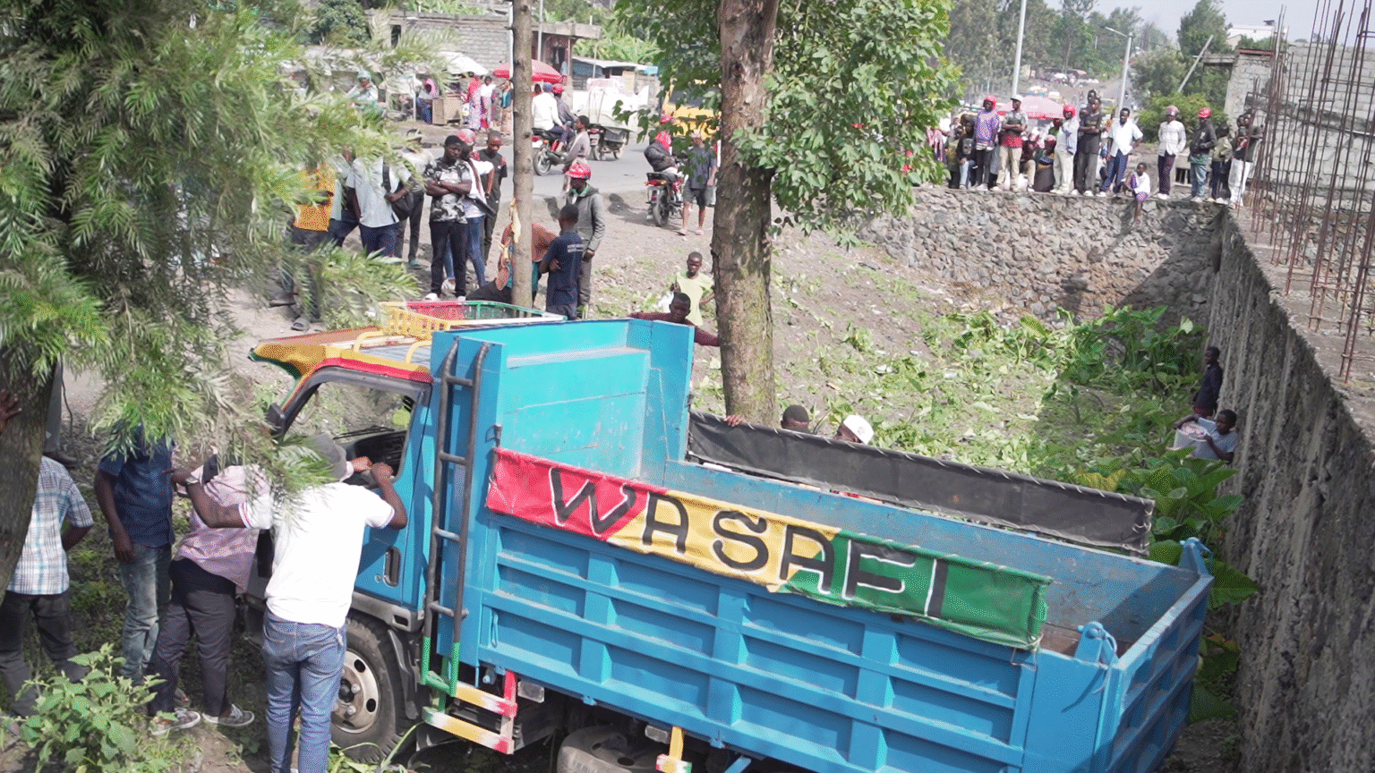 un mort et 4 blessés dans un accident à Mugunga