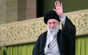 le guide suprême Ali Khamenei tué dans des frappes américano-israéliennes