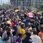 manifestation massive de la population après les frappes de drones des FARDC