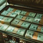 la BCC ouvre une enquête après une vidéo d’importantes sommes en espèces