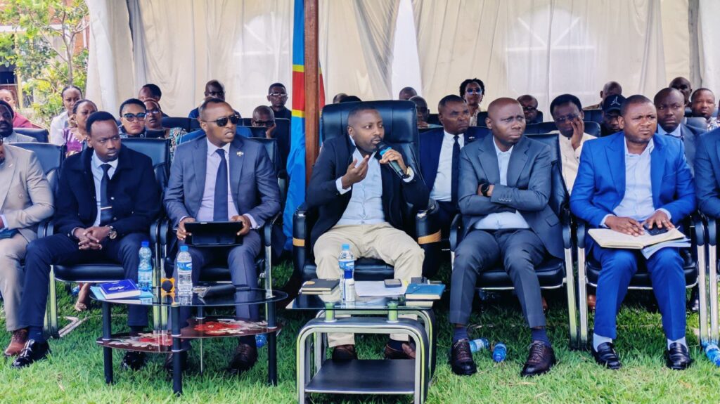 la FEC salue la baisse des taxes après des échanges avec le gouverneur