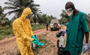Ebola progresse, 11 cas confirmés et 7 morts en une semaine