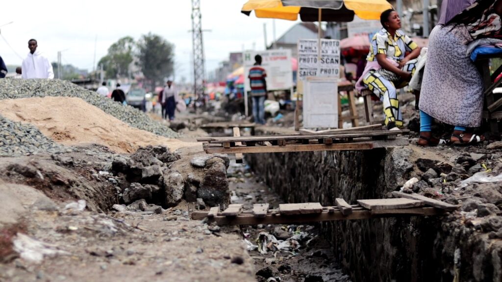 Goma : la population salue la réhabilitation du caniveau vers la station Simba-Ndosho