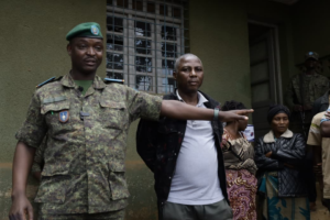 huit présumés collaborateurs des ADF présentés par les FARDC
