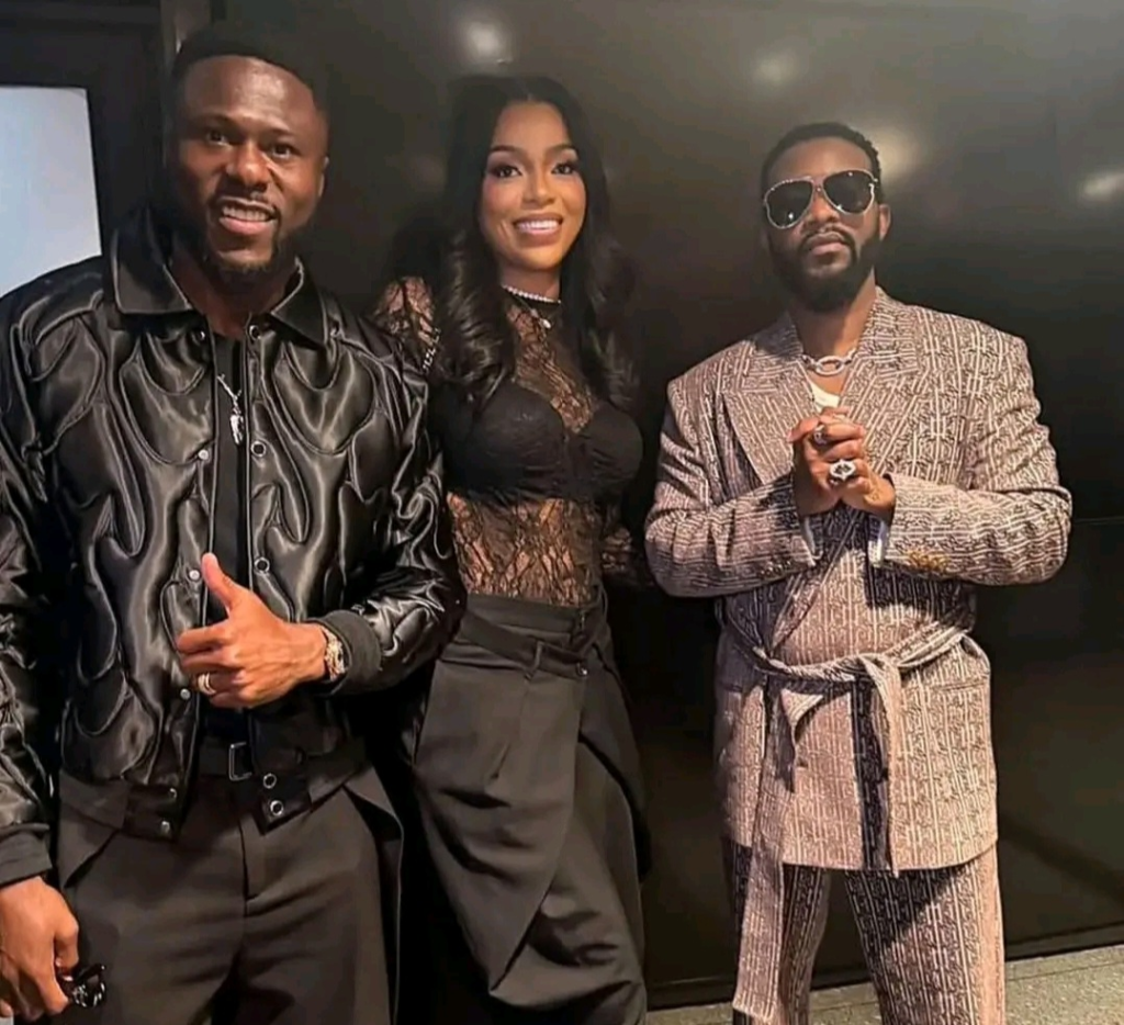 Chancel Mbemba honoré au Stade de France par Fally Ipupa
