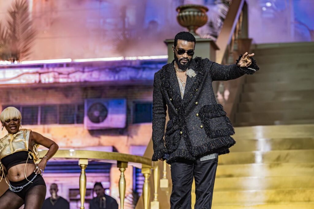 Fally Ipupa élevé au rang de Chevalier de l’Ordre national du Léopard