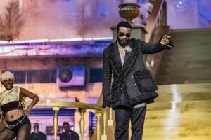 Fally Ipupa élevé au rang de Chevalier de l’Ordre national du Léopard
