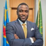 Seth Kikuni écarte le Rwanda et accuse Tshisekedi d’être responsable du chaos