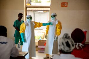 Ebola en RDC : le bilan dépasse 1 500 morts, l’alerte sanitaire se renforce MSF sonne l’alarme face à la propagation d'Ebola