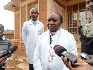 RDC : Mgr Sikuli appelle à prioriser la paix face au débat sur la Constitution Mgr Sikuli appelle à prioriser la paix face au débat sur la Constitution