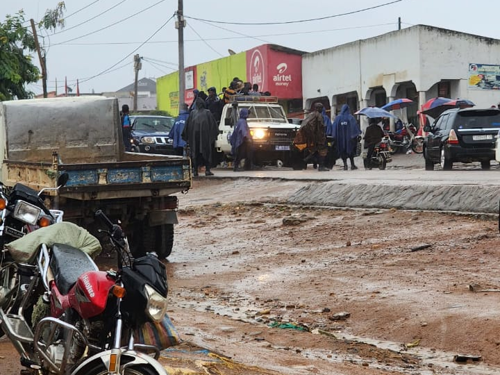 Beni: un sous-officier de la police se suicide par balle à Kasabinyole Le sous-commissaire principal de police Kitoko Mulopo, affecté au Groupe mobile d’intervention GMI/VB, s’est ôté la vie à son domicile