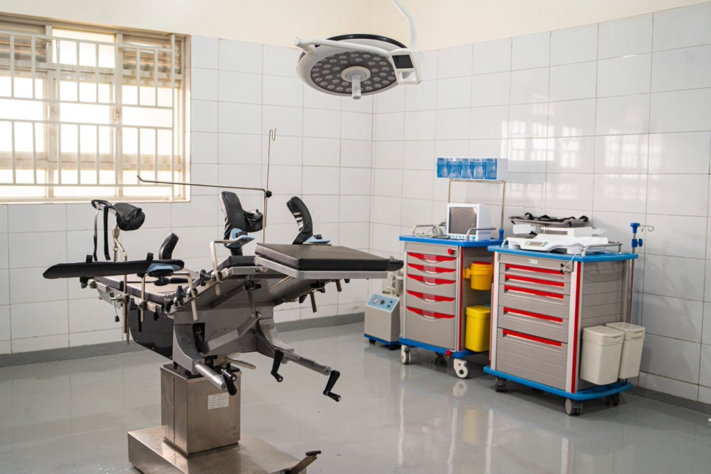 deux nouveaux blocs sanitaires inaugurés par Bahati Musanga pour renforcer les soins maternels