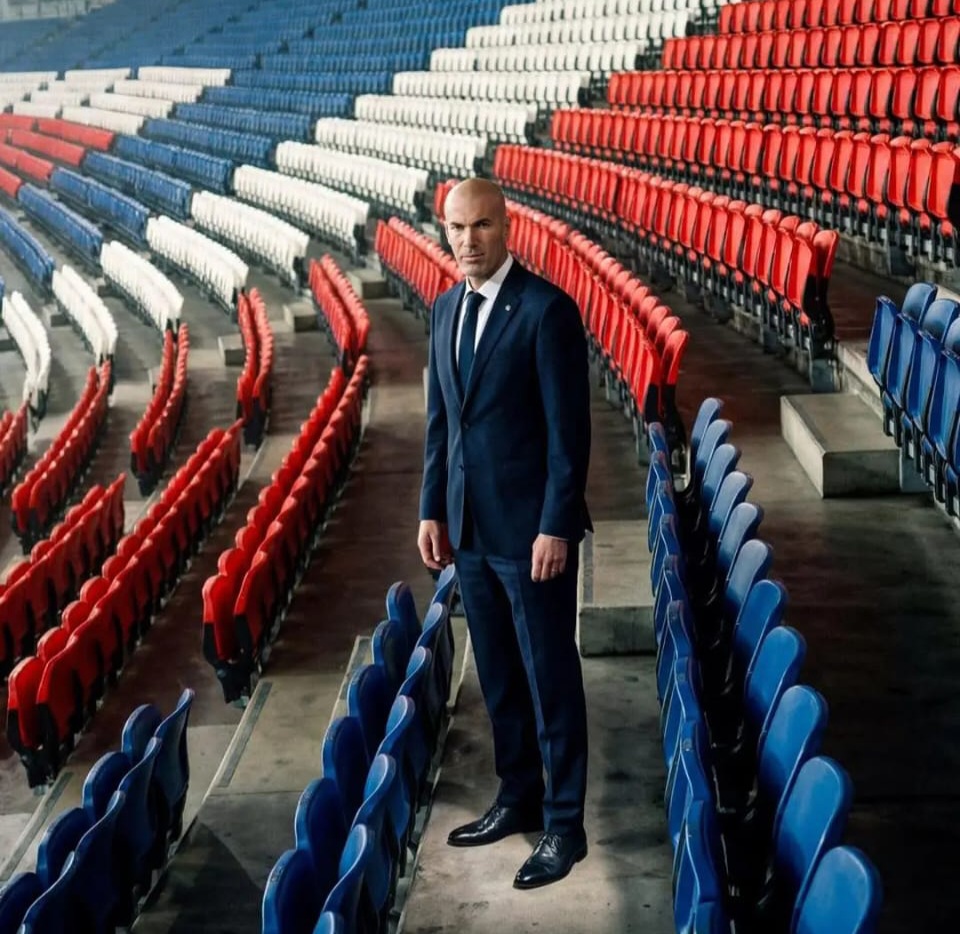 France : Zinédine Zidane annoncé comme successeur de Didier Deschamps à la tête des Bleus