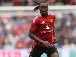 Sunderland entre dans la course pour Aaron Wan-Bissaka