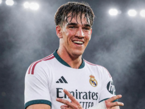 le Real Madrid mise 25M€ sur le géant Carlos Espí