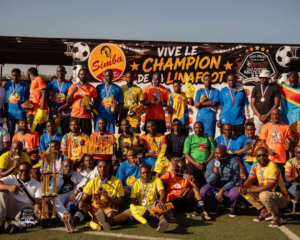 Linafoot : le bras de fer Mazembe–Aigles du Congo se poursuit le bras de fer Mazembe–Aigles du Congo se poursuit