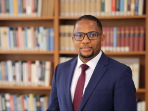 la RDC présente la candidature d’Ézéchiel Cirimwami au poste de juge
