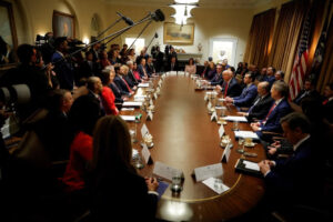des élus américains interpellent Trump sur les accords miniers