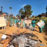 Le personnel de la riposte au Centre de Traitement Ebola (CTE) de Nizi