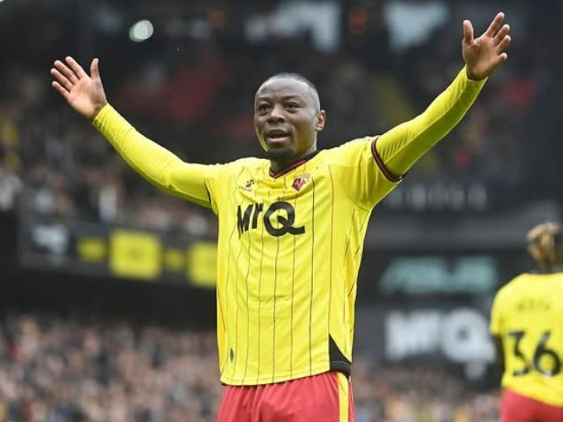 Watford : Edo Kayembe retrouve une place de titulaire en EFL Cup Edo Kayembe retrouve une place de titulaire en EFL Cup
