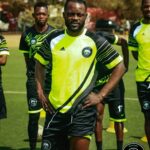 Issama Mpeko a l'entrainement