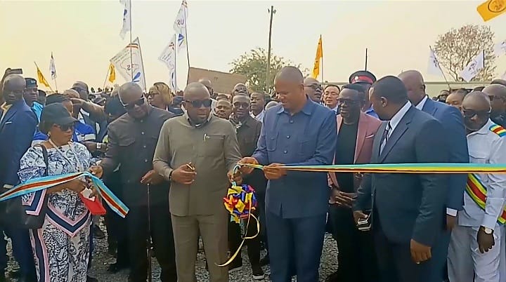 Haut-Katanga : Jacquemin Shabani inaugure le poste frontalier de Lonshi Jacquemin Shabani inaugure le poste frontalier de Lonshi